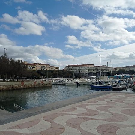 Appartamento Con Incantevole Vista Mare Ливорно Экстерьер фото