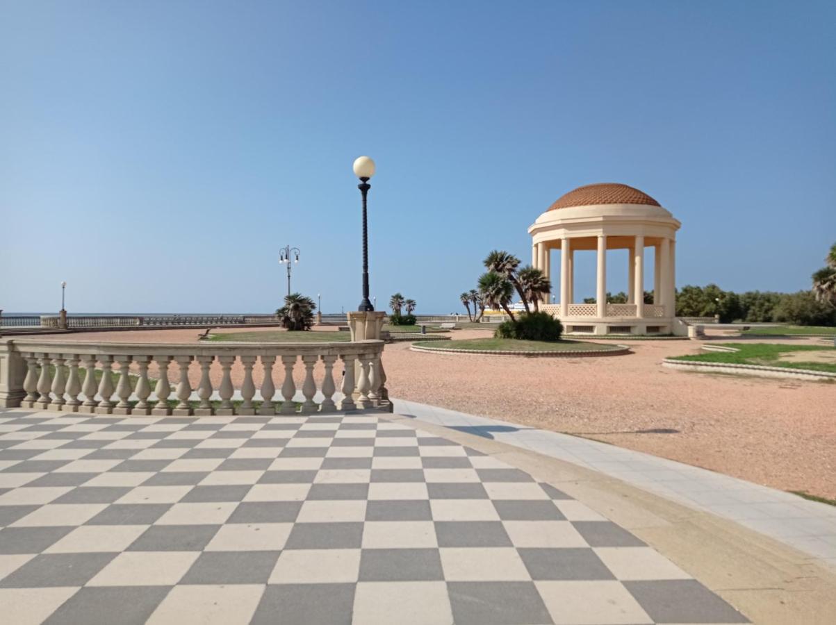 Appartamento Con Incantevole Vista Mare Ливорно Экстерьер фото