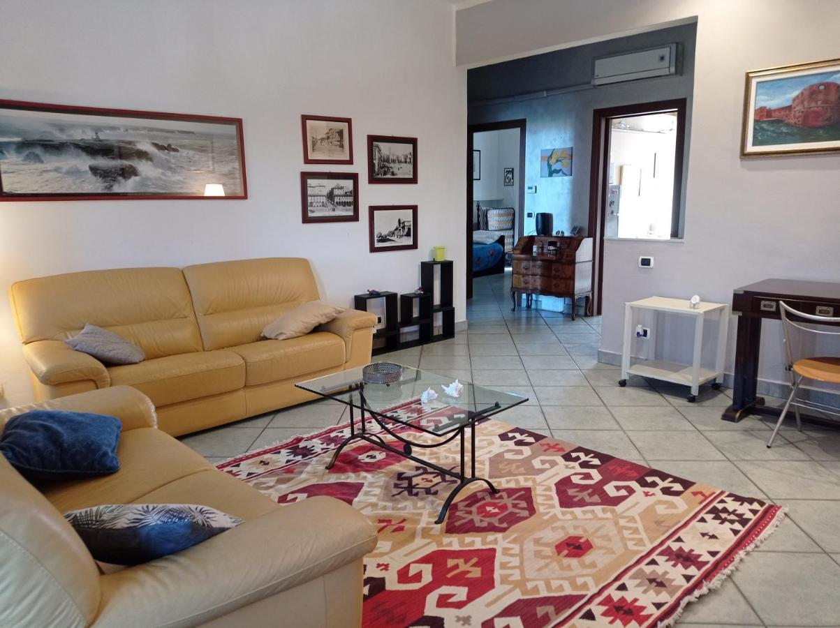 Appartamento Con Incantevole Vista Mare Ливорно Экстерьер фото