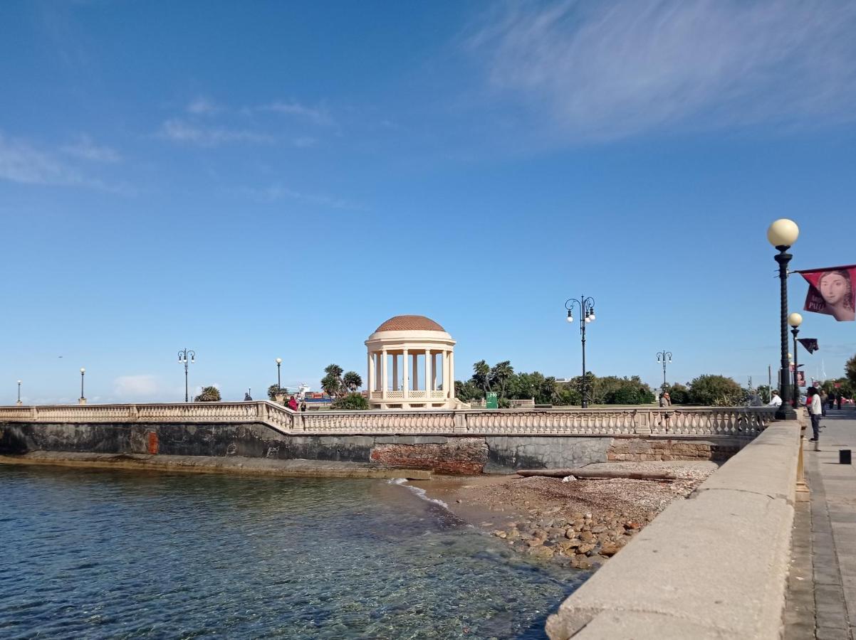 Appartamento Con Incantevole Vista Mare Ливорно Экстерьер фото